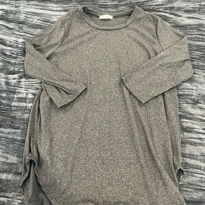 Gray Long Sleeve Tunic Top Size XL by you & me